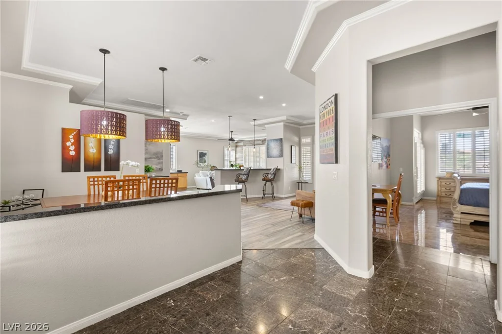 8869 Pheasant Valley, Las Vegas, NV 89123