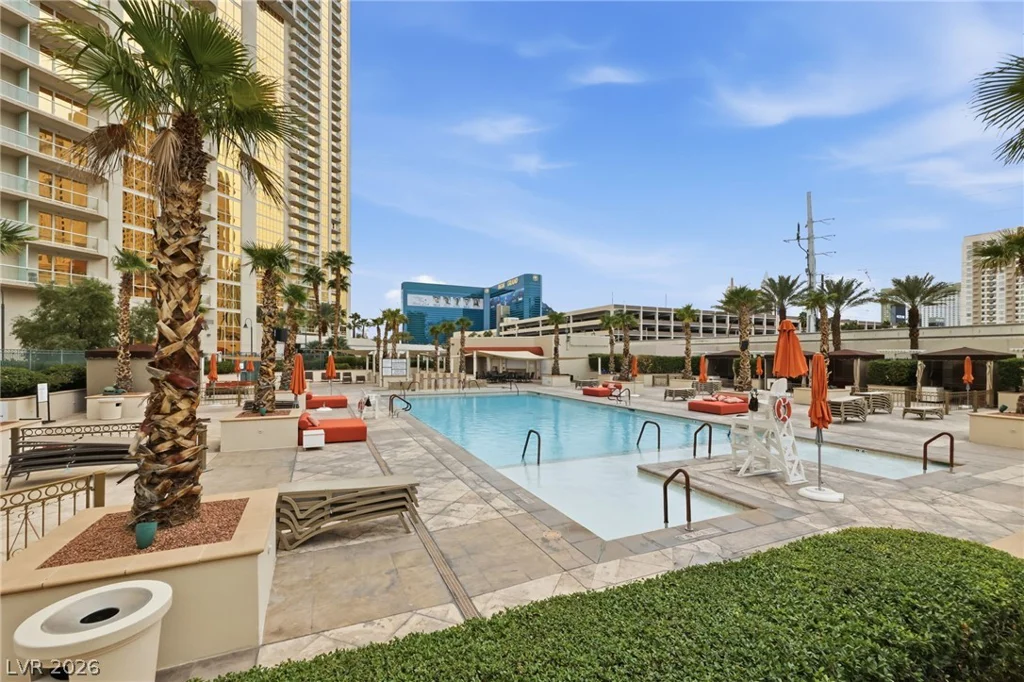 135 Harmon, Las Vegas, NV 89109
