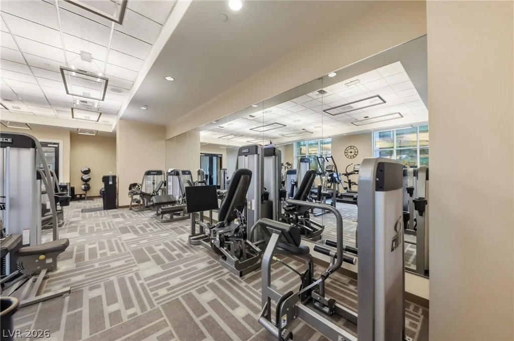 135 Harmon, Las Vegas, NV 89109