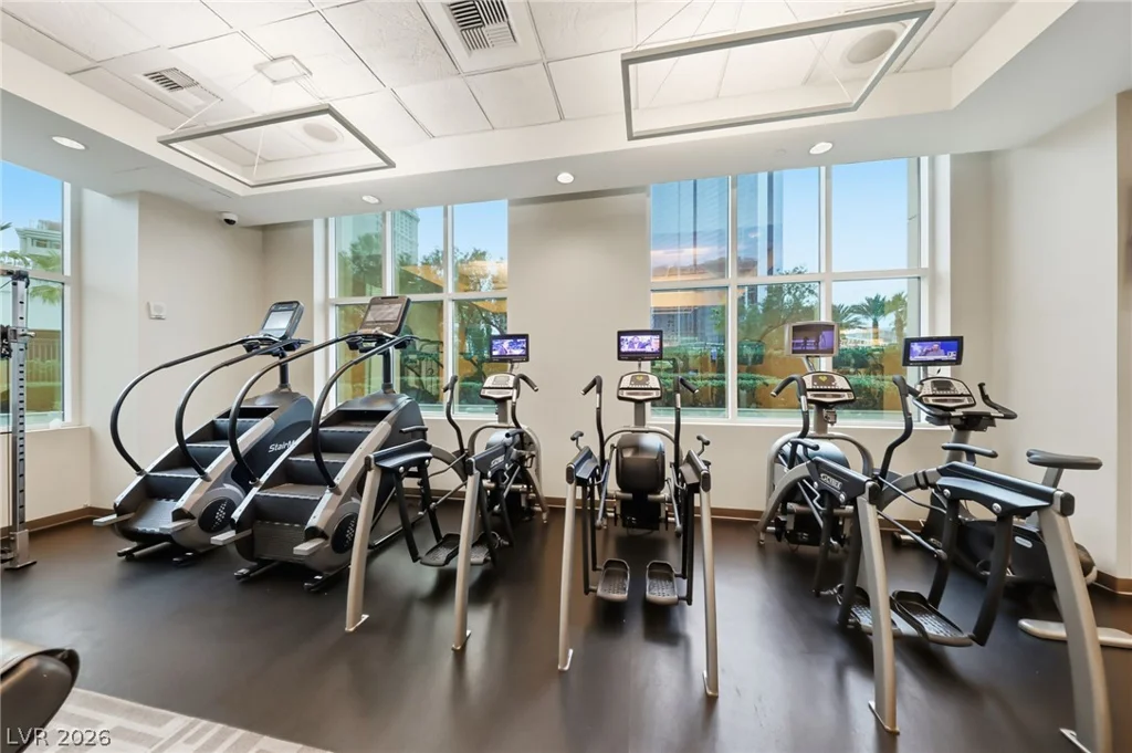135 Harmon, Las Vegas, NV 89109