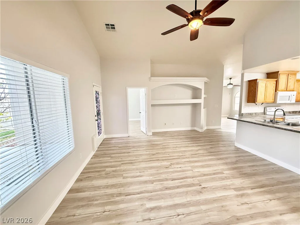 5081 Valero, Pahrump, NV 89060