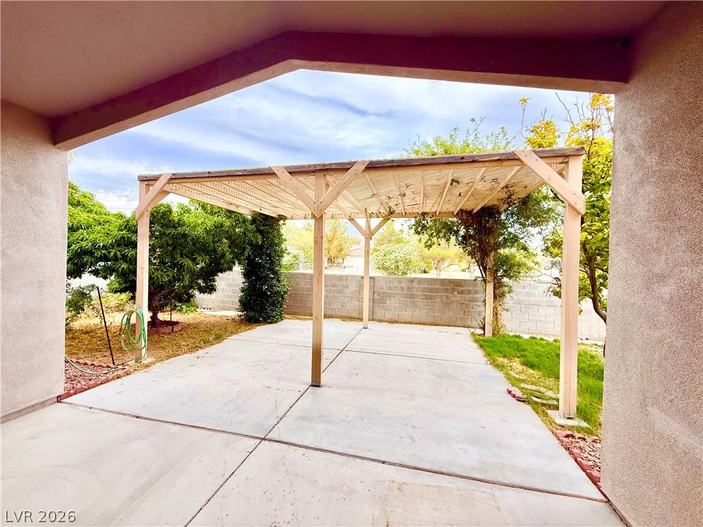 5081 Valero, Pahrump, NV 89060