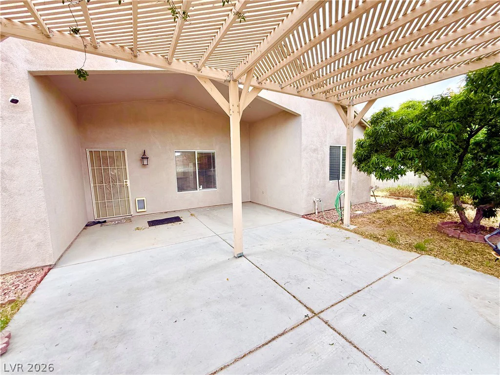 5081 Valero, Pahrump, NV 89060