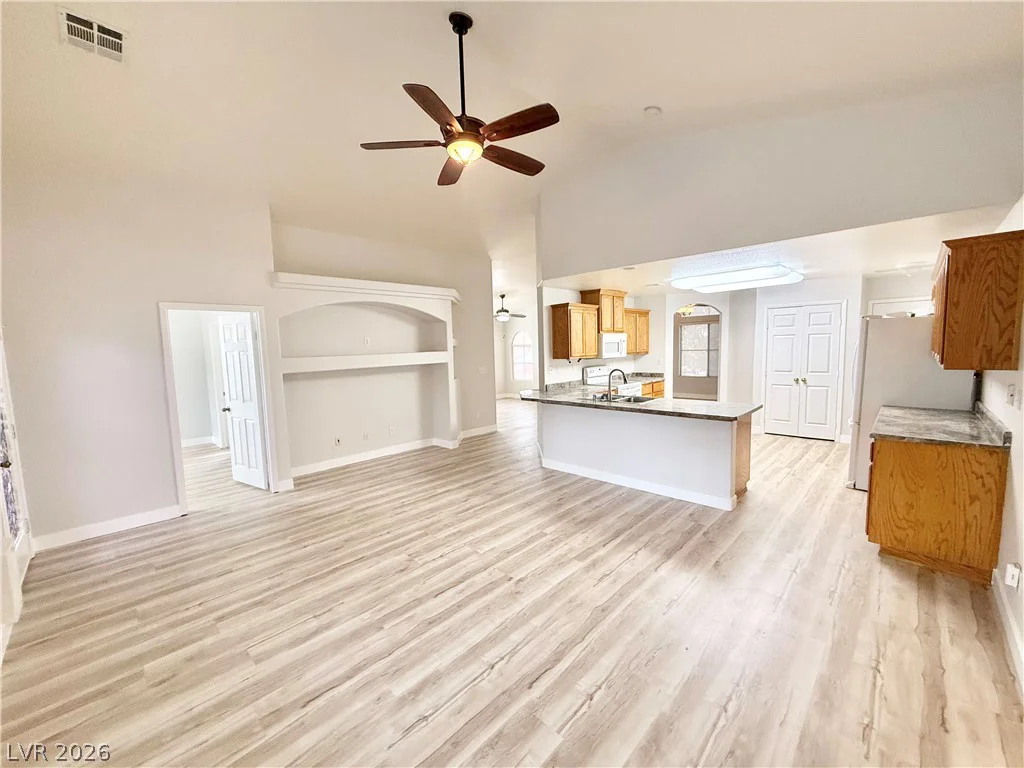 5081 Valero, Pahrump, NV 89060