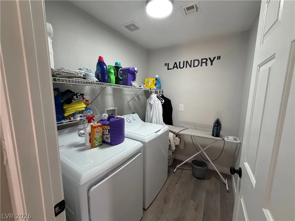 3512 Lockport, Las Vegas, NV 89129
