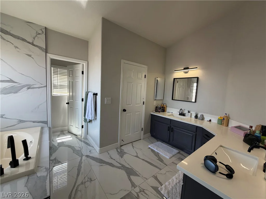 3512 Lockport, Las Vegas, NV 89129