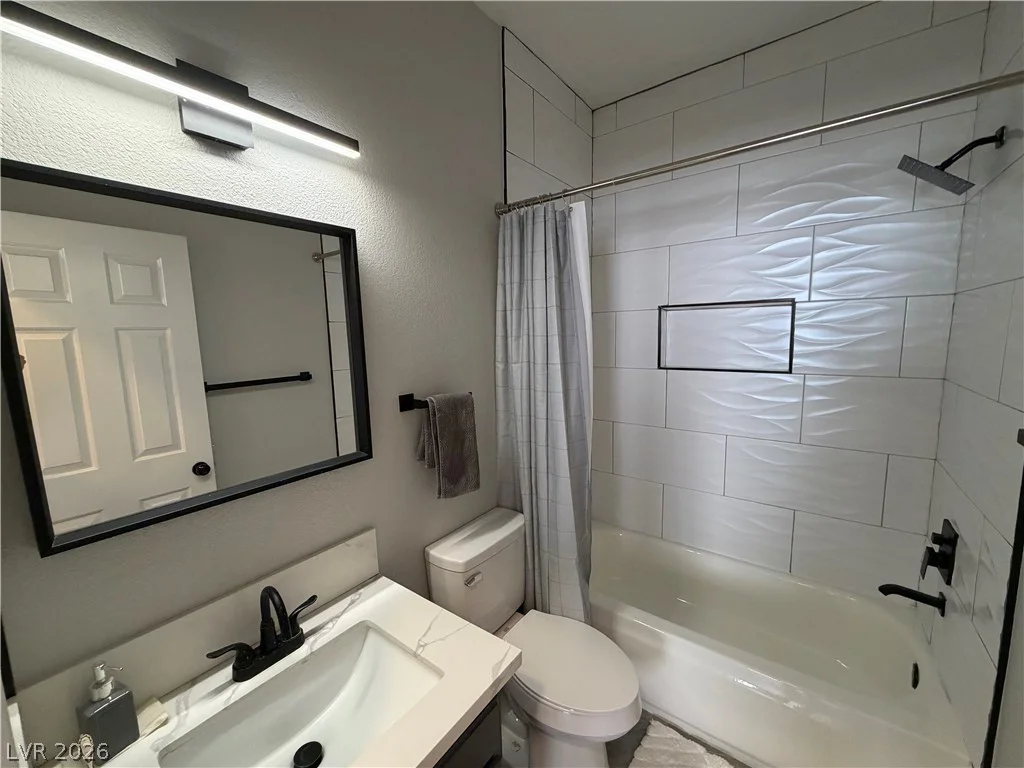 3512 Lockport, Las Vegas, NV 89129