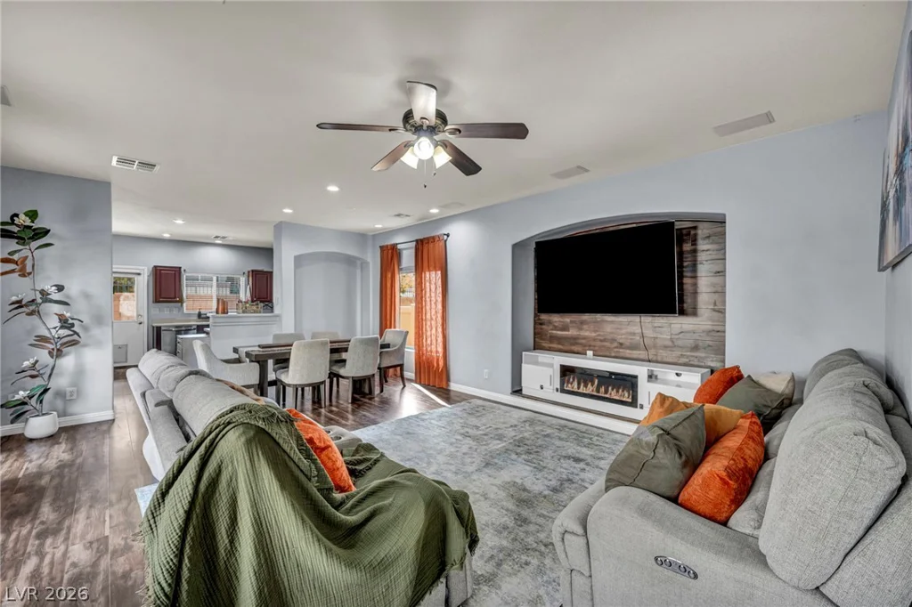 4804 Longshot, Las Vegas, NV 89122