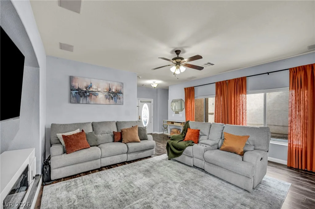 4804 Longshot, Las Vegas, NV 89122