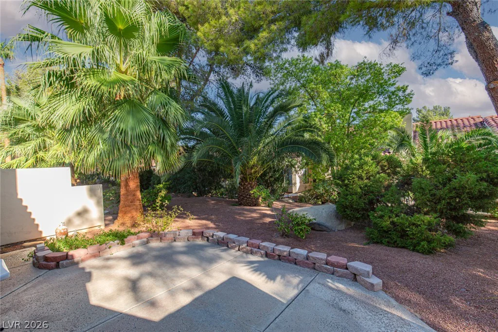 2882 Bridgepointe, Las Vegas, NV 89121