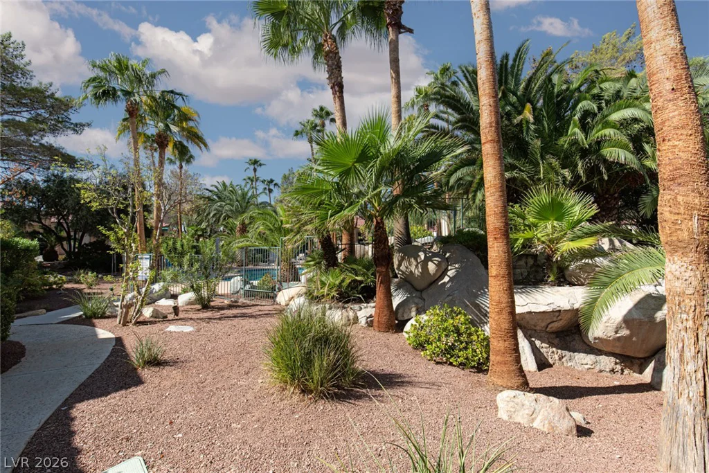 2882 Bridgepointe, Las Vegas, NV 89121