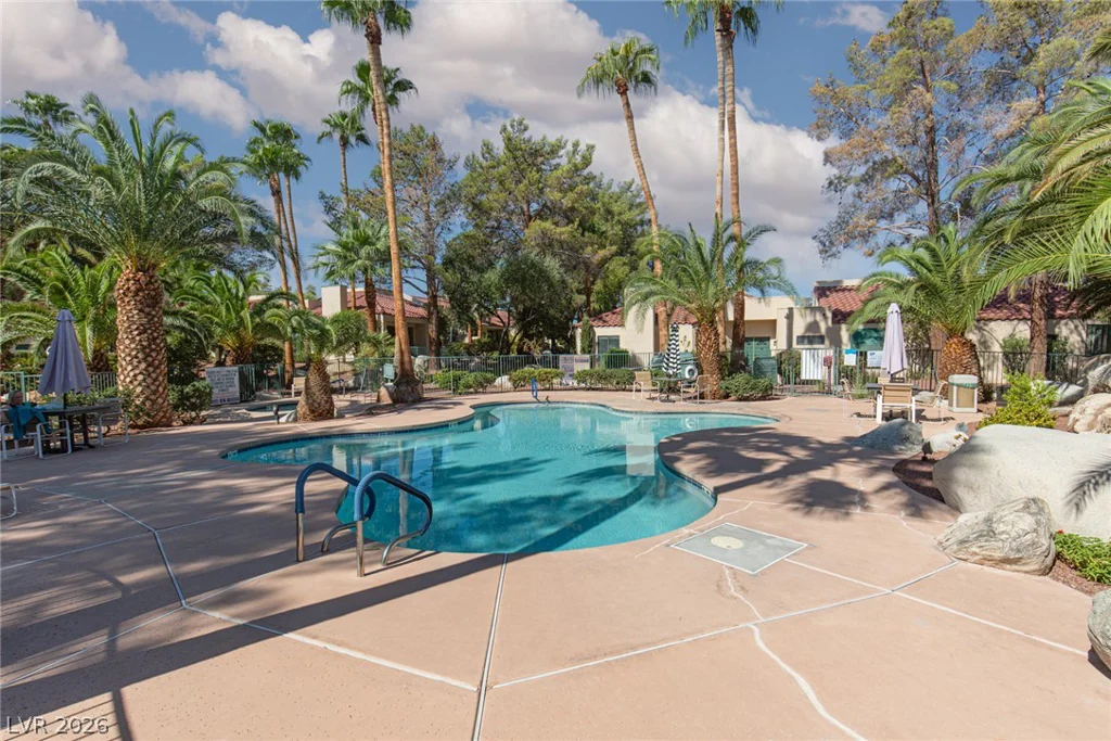 2882 Bridgepointe, Las Vegas, NV 89121