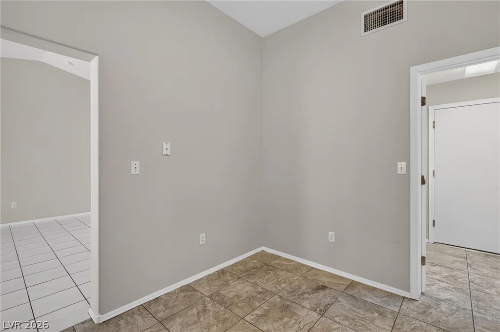 2821 Hanging Rock, Las Vegas, NV 89134