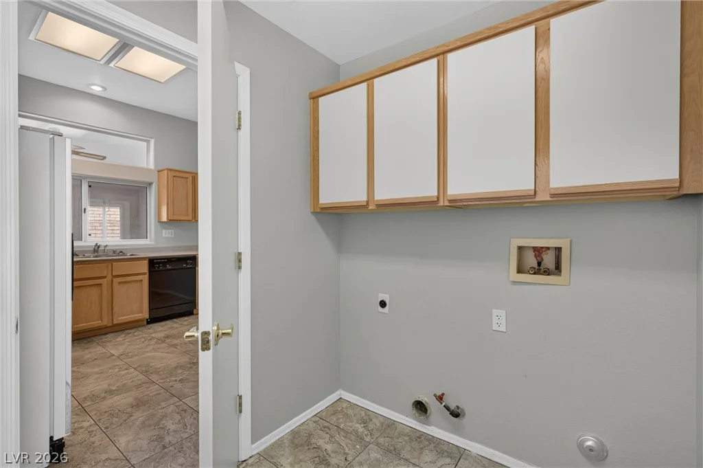 2821 Hanging Rock, Las Vegas, NV 89134