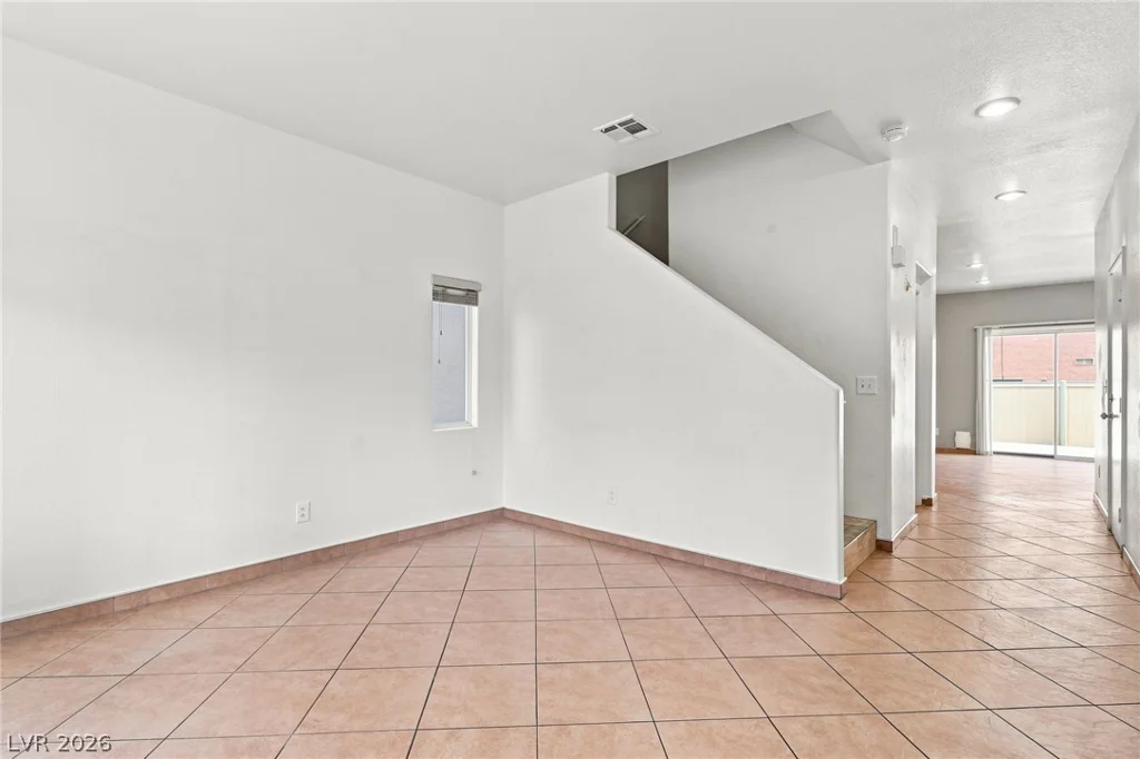 6180 Pacific Dogwood, Las Vegas, NV 89139