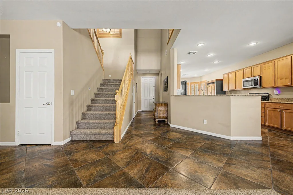 4104 Lancaster Falls, North Las Vegas, NV 89085