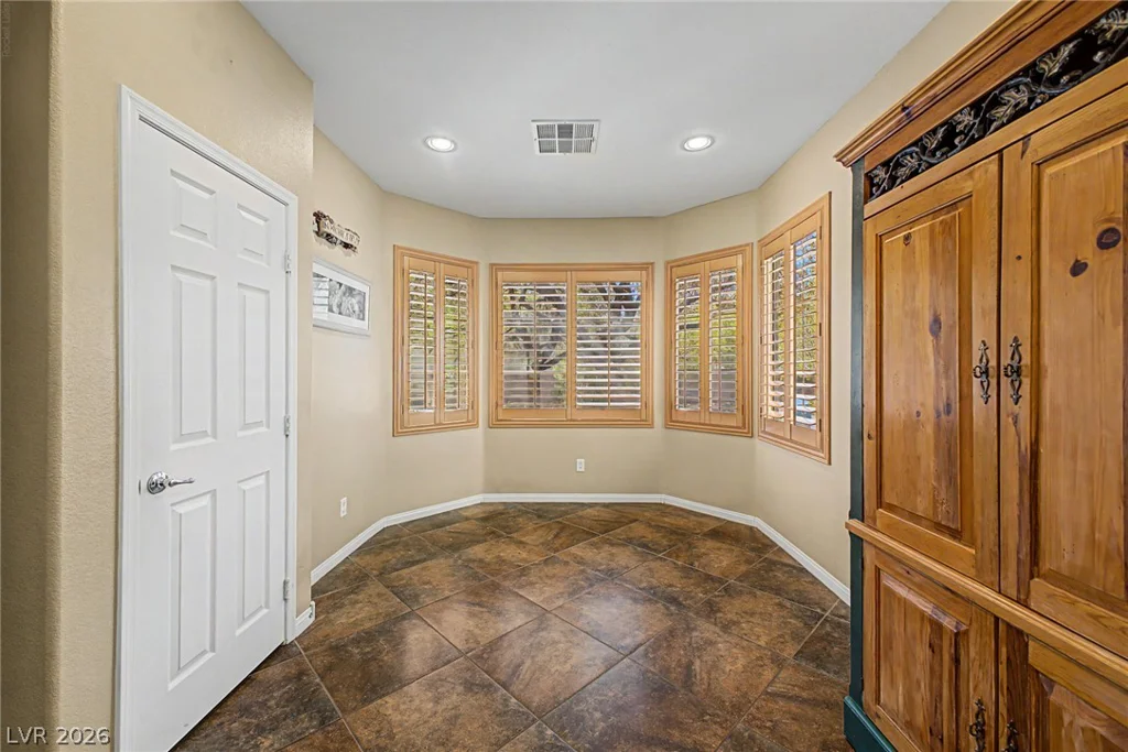 4104 Lancaster Falls, North Las Vegas, NV 89085