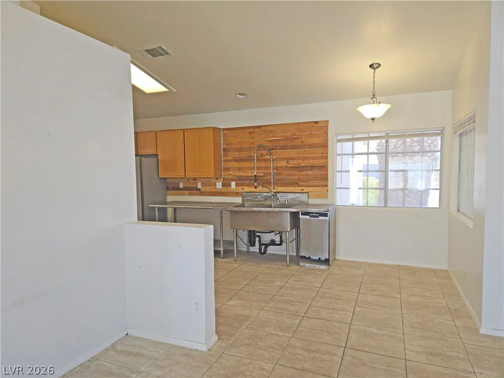 440 Azure, North Las Vegas, NV 89031