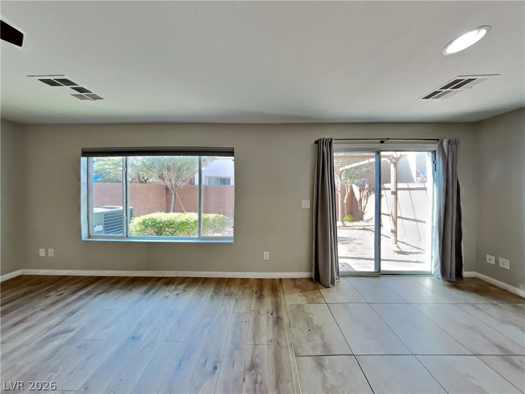 7954 Carmel Heights, Las Vegas, NV 89178