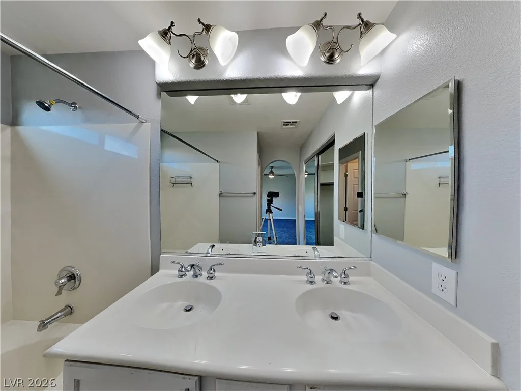 7954 Carmel Heights, Las Vegas, NV 89178