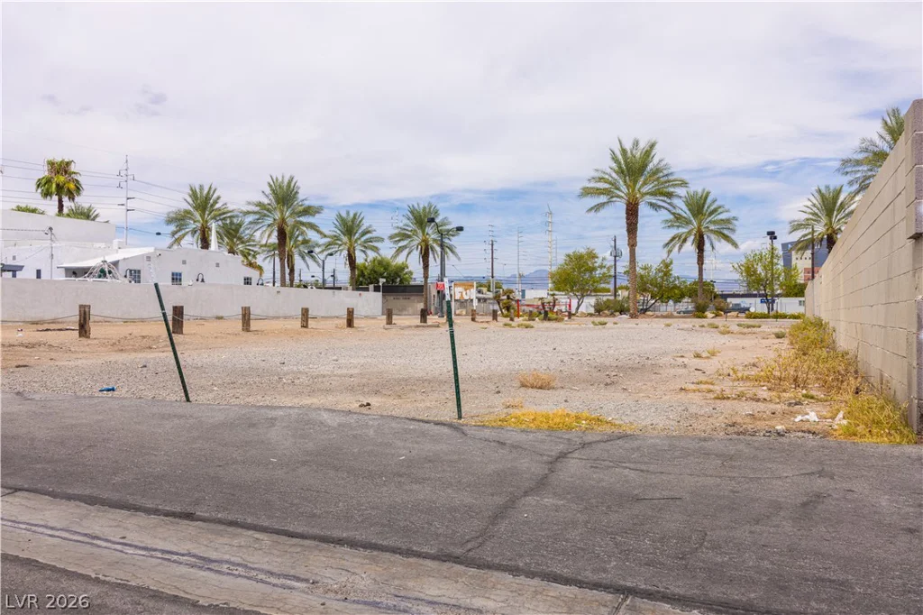 715 Casino Center, Las Vegas, NV 89101