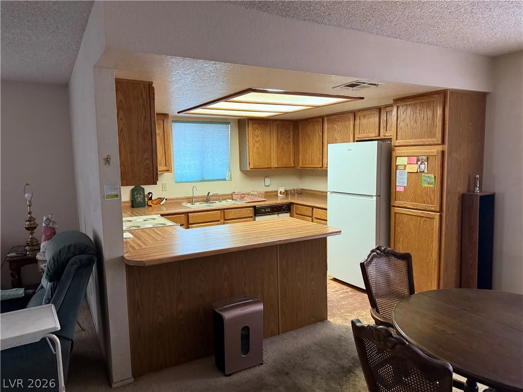6741 Charleston, Las Vegas, NV 89146