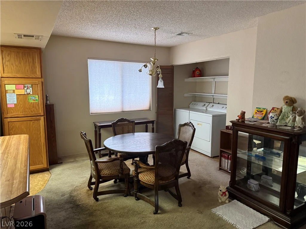 6741 Charleston, Las Vegas, NV 89146