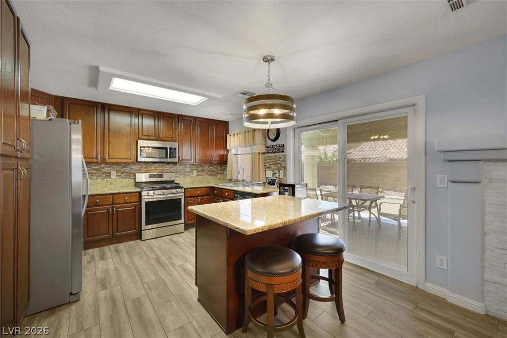 6356 Peach Orchard, Las Vegas, NV 89142