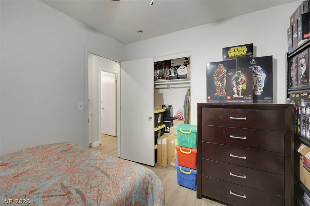 6356 Peach Orchard, Las Vegas, NV 89142