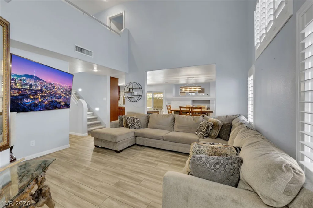6356 Peach Orchard, Las Vegas, NV 89142