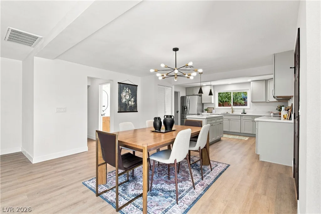 7237 Washburn, Las Vegas, NV 89149