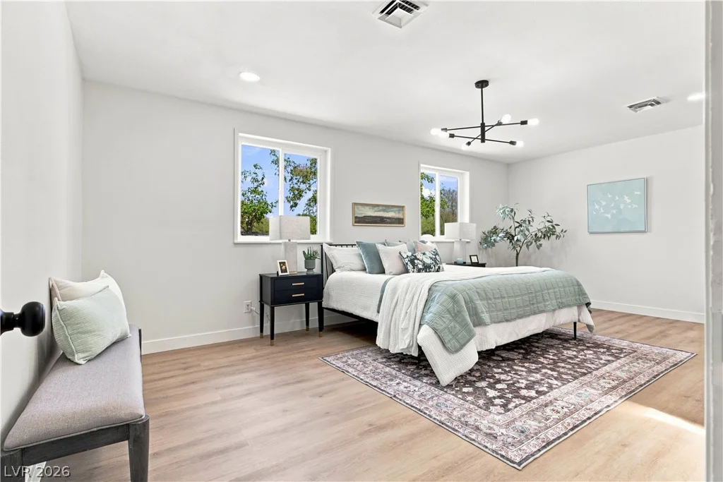 7237 Washburn, Las Vegas, NV 89149