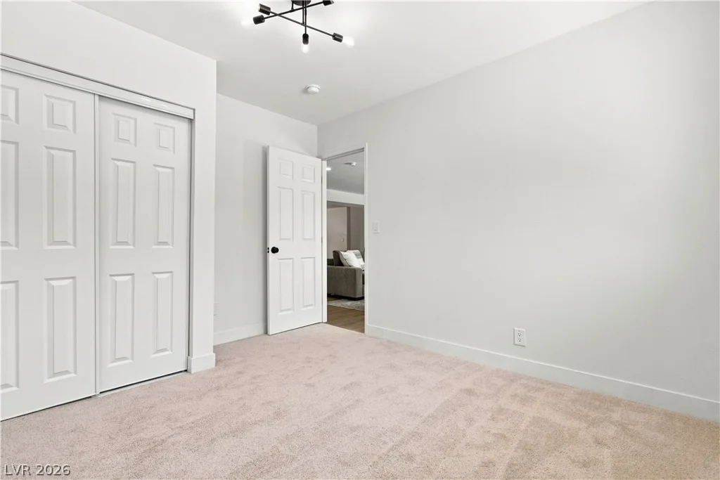 7237 Washburn, Las Vegas, NV 89149