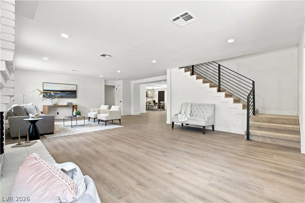 7237 Washburn, Las Vegas, NV 89149