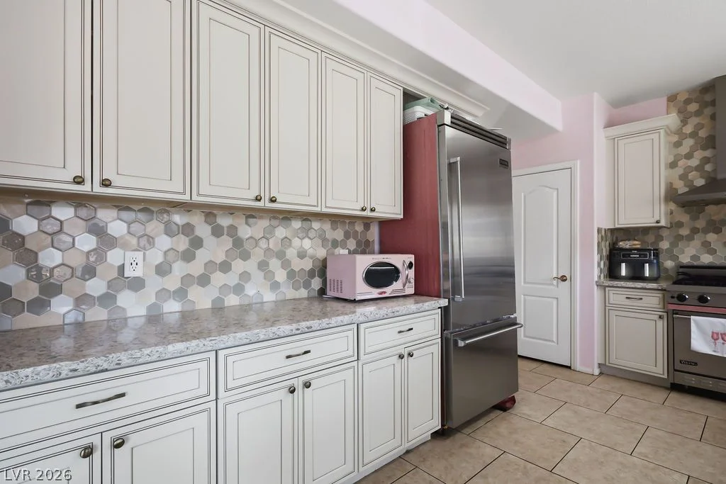 200 Oella Ridge, Henderson, NV 89012