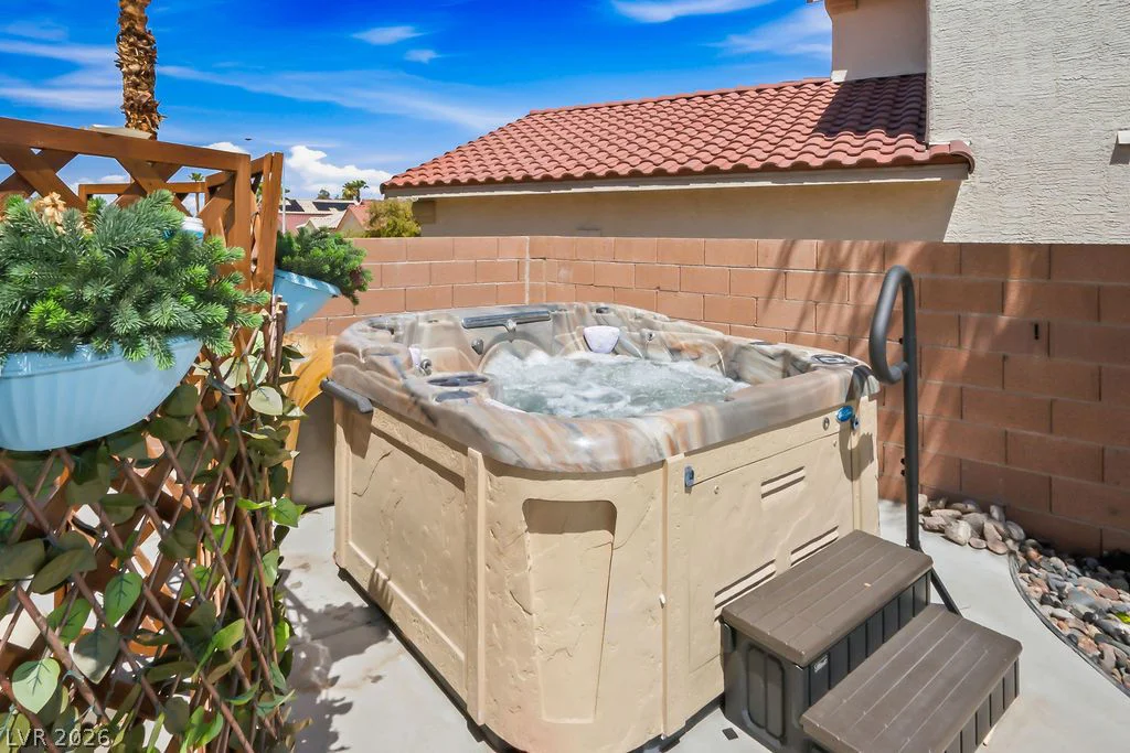 200 Oella Ridge, Henderson, NV 89012
