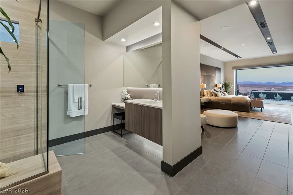 176 Still Shores, Henderson, NV 89011