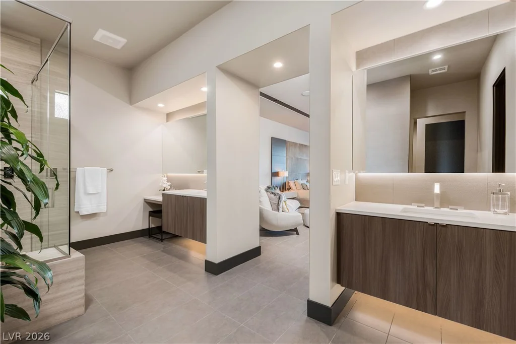 176 Still Shores, Henderson, NV 89011