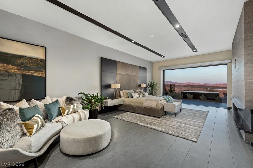 176 Still Shores, Henderson, NV 89011