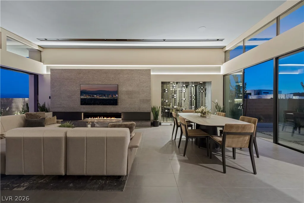 176 Still Shores, Henderson, NV 89011