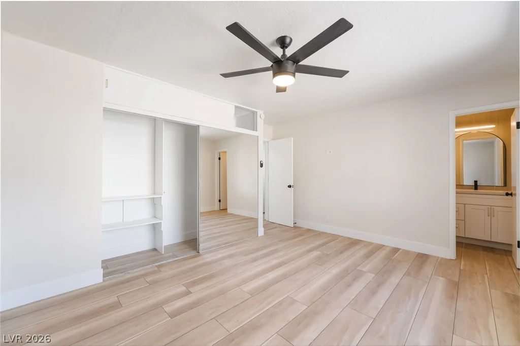 3926 Arizona, Las Vegas, NV 89104