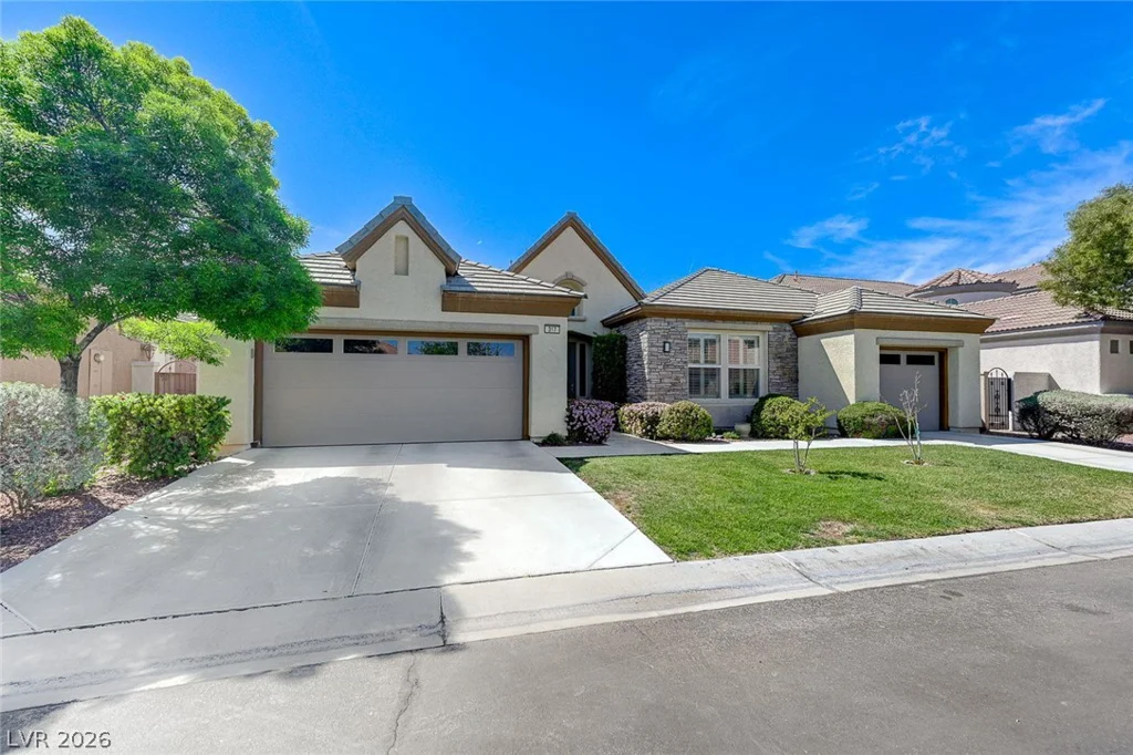 317 Onyx Crest, Las Vegas, NV 89145