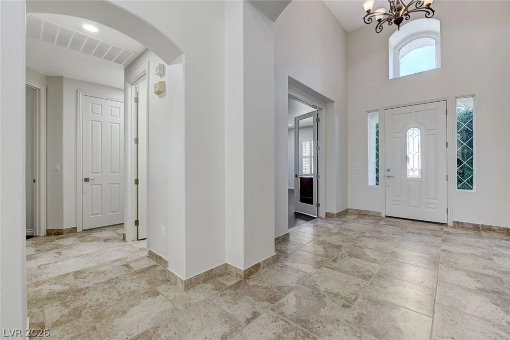 317 Onyx Crest, Las Vegas, NV 89145