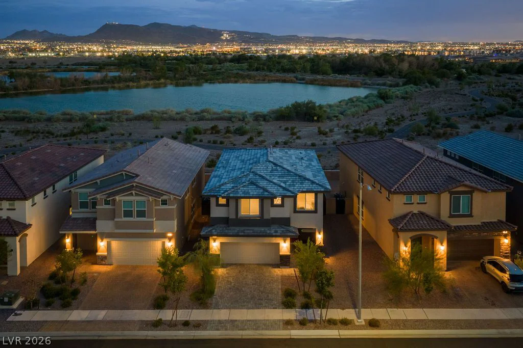 383 Winter Dove, Henderson, NV 89011