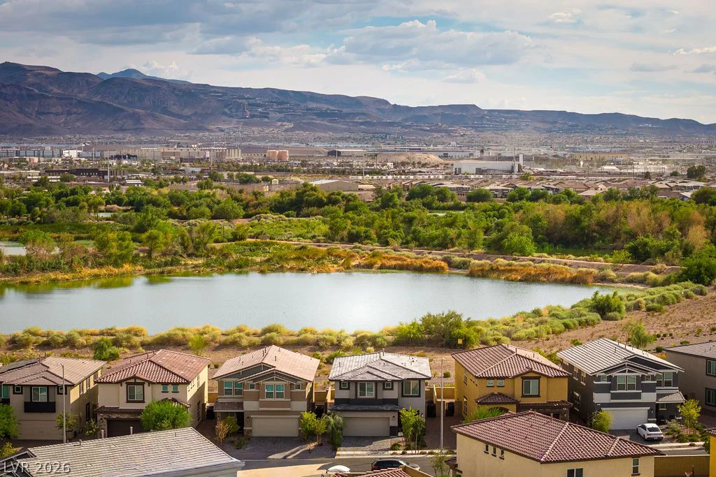 383 Winter Dove, Henderson, NV 89011