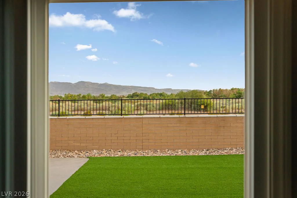 383 Winter Dove, Henderson, NV 89011