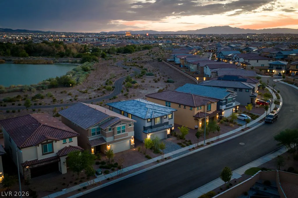 383 Winter Dove, Henderson, NV 89011