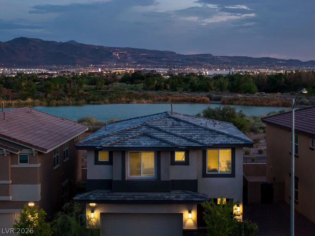 383 Winter Dove, Henderson, NV 89011