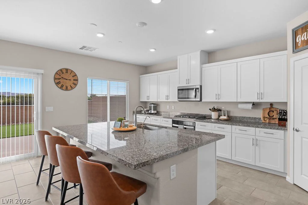 383 Winter Dove, Henderson, NV 89011
