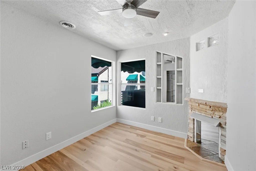 440 Elm, Las Vegas, NV 89169